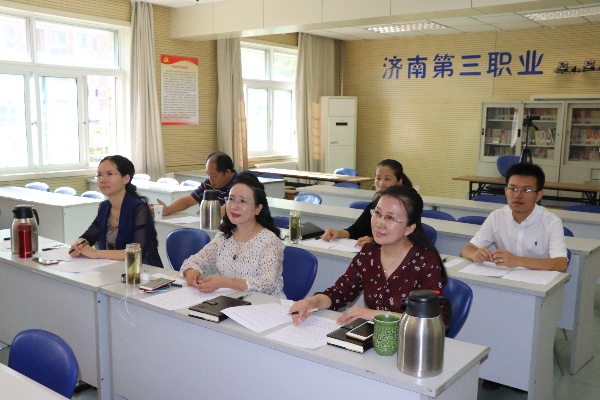 济南职专老师薪资待遇如何